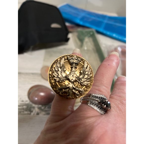 Assorted gifts - Picture 7 of 14